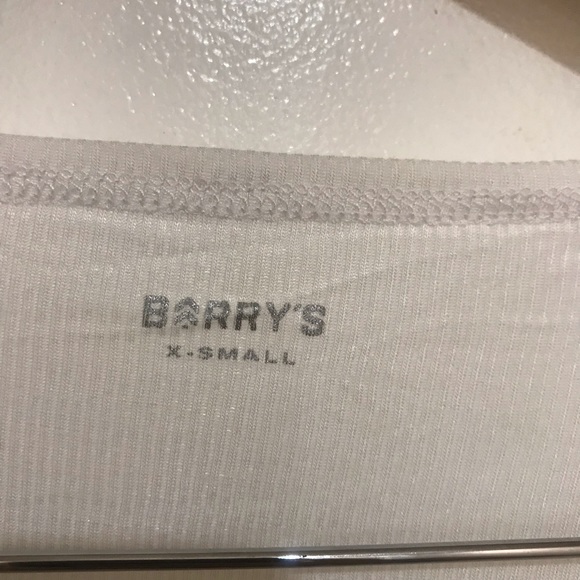 Barry’s bootcamp long sleeve top - Picture 3 of 3